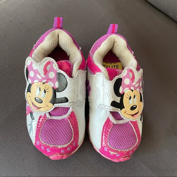 DisneyJunior Minnie Mouse Running Shoes Kids - Picture 2 of 11